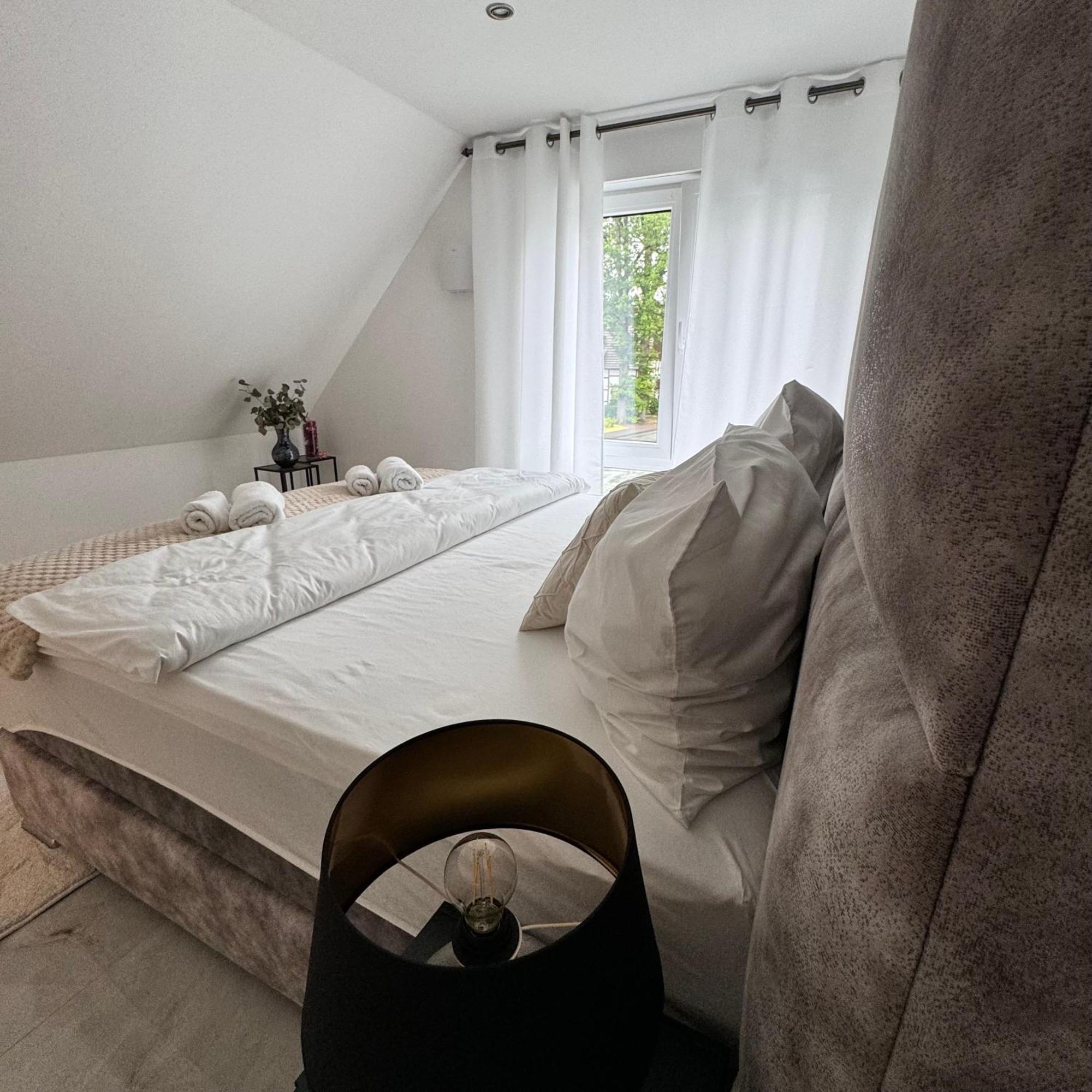 Relaxdays-Apartments 1 Garten Und Pool-Mitbenutzung, Wallbox, Kostenloser Parkplatz, Kontaktloser Checkin, Wifi Mit Smarttv Gütersloh Εξωτερικό φωτογραφία