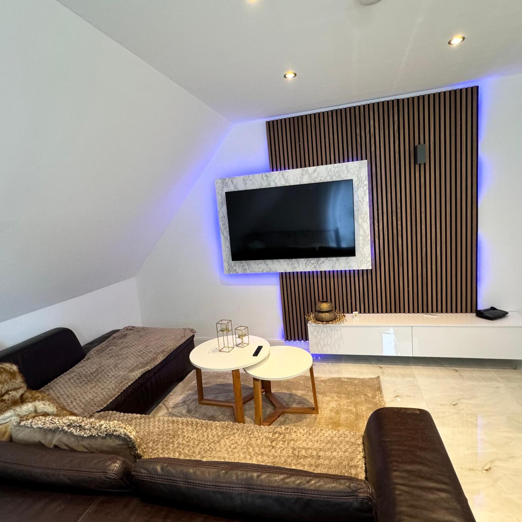 Relaxdays-Apartments 1 Garten Und Pool-Mitbenutzung, Wallbox, Kostenloser Parkplatz, Kontaktloser Checkin, Wifi Mit Smarttv Gütersloh Εξωτερικό φωτογραφία